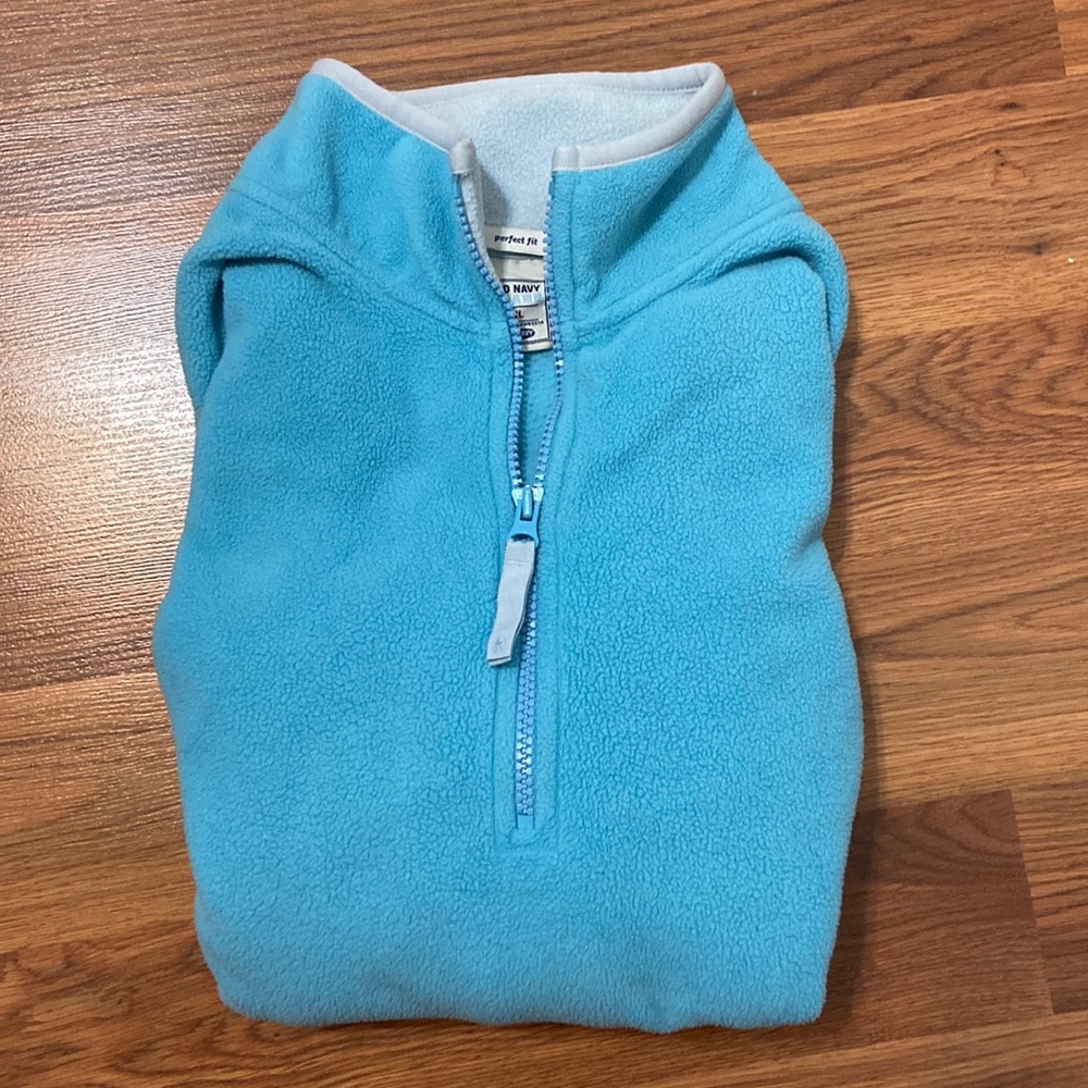 Old Navy Fleece Pullover